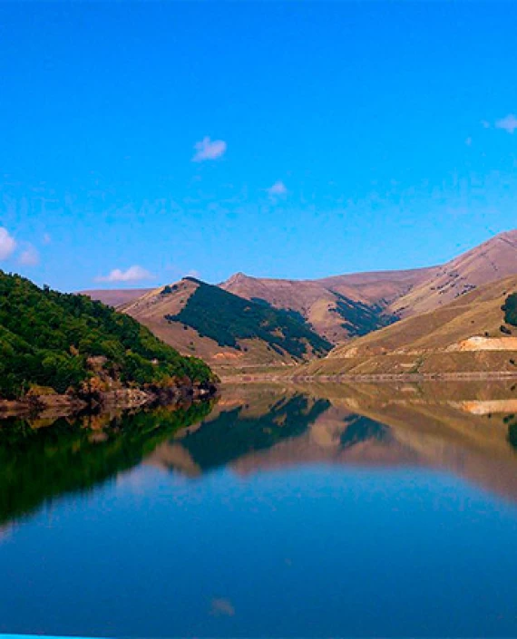 Ջրամբարներ և ջրանցքներ